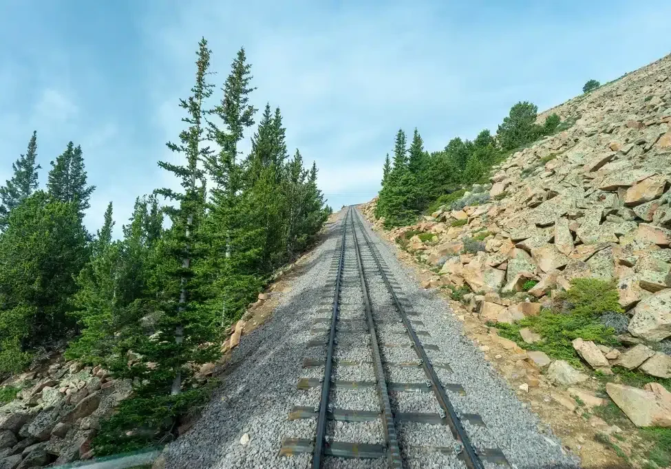 Cog-Railway-2022-ScenicViews-Summer-Hero-1024x682